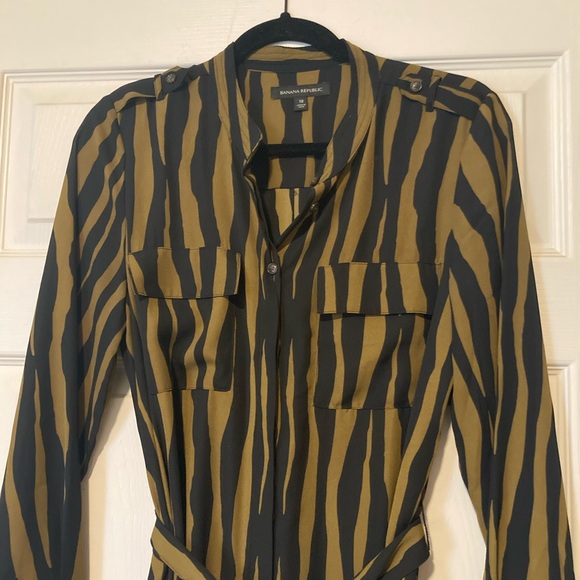 EUC Banana Republic maxi dress - Picture 2 of 6